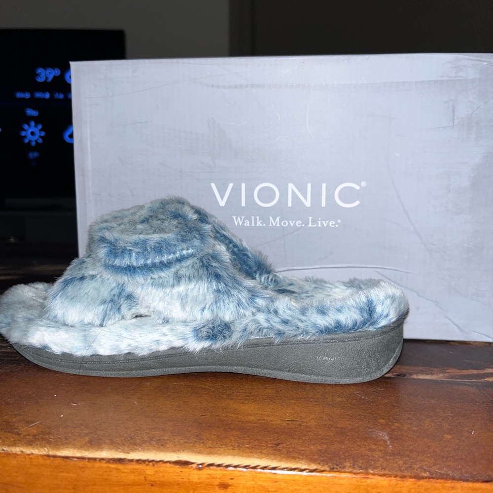 Women’s VIONIC Shoes